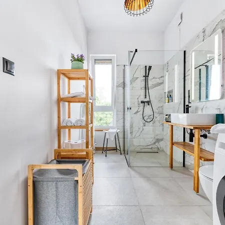 Montezera Butikowe Ekspedycje Sauna I Widok