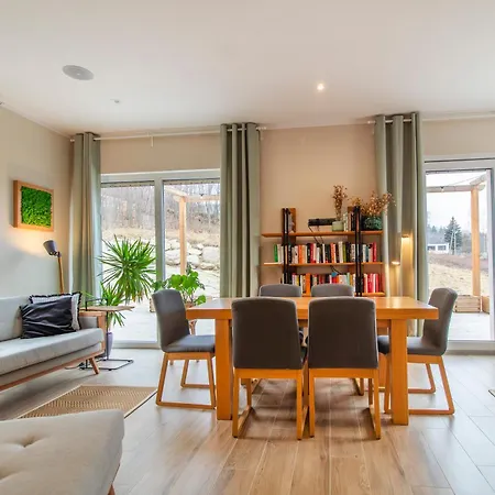 Montezera Butikowe Ekspedycje Sauna I Widok * 佩霍维采