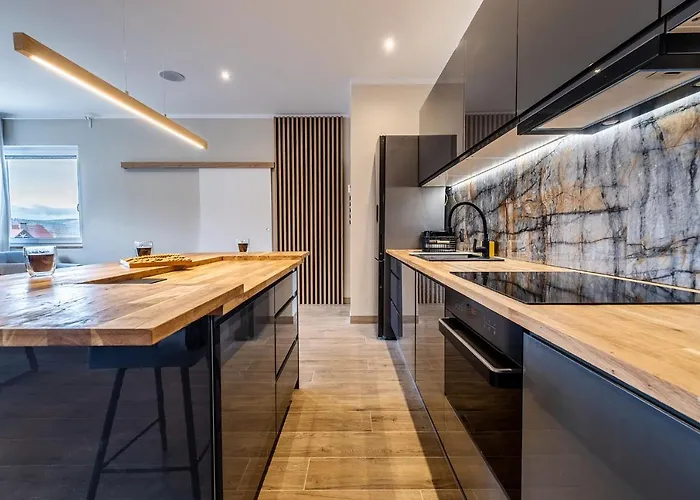 Montezera Butikowe Ekspedycje Sauna I Widok