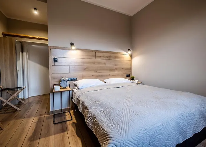 Montezera Butikowe Ekspedycje Sauna I Widok