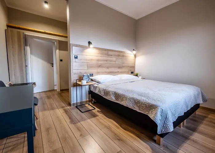 Montezera Butikowe Ekspedycje Sauna I Widok アパート *