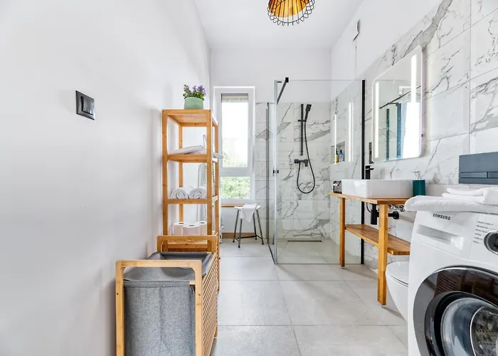 Montezera Butikowe Ekspedycje Sauna I Widok