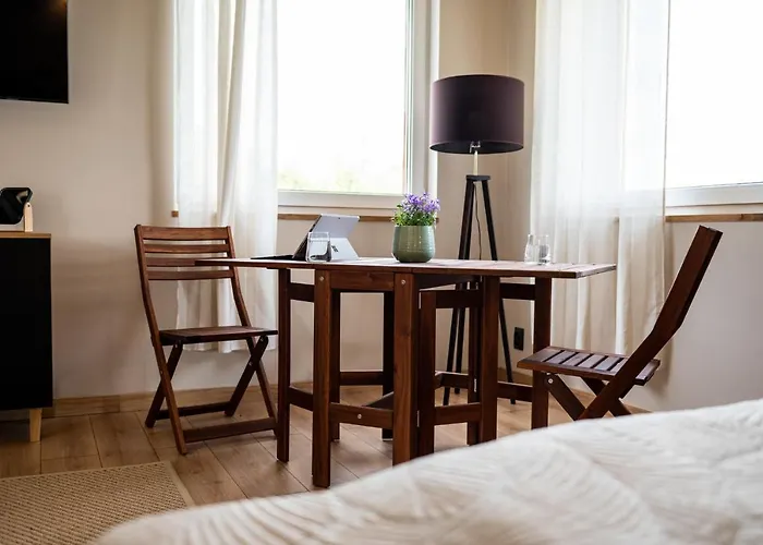 Montezera Butikowe Ekspedycje Sauna I Widok * ピエホビツェ