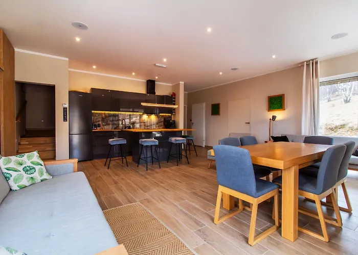 Montezera Butikowe Ekspedycje Sauna I Widok