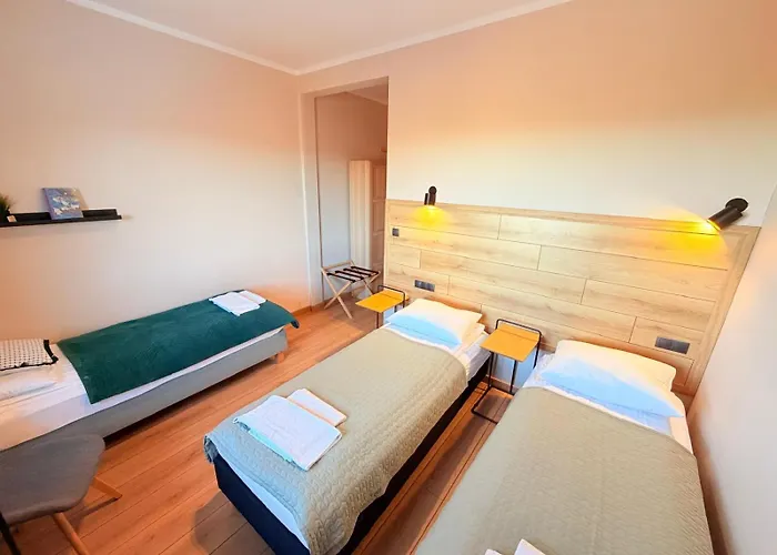 Montezera Butikowe Ekspedycje Sauna I Widok ピエホビツェ